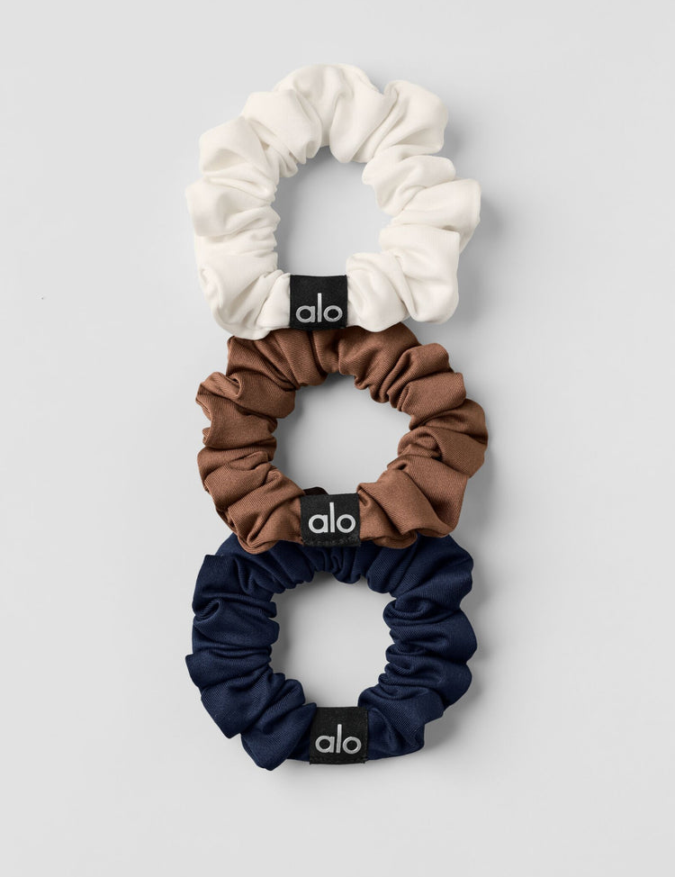 Alo Yoga Fresh Mini Scrunchie 3-Pack in champagne on a white background