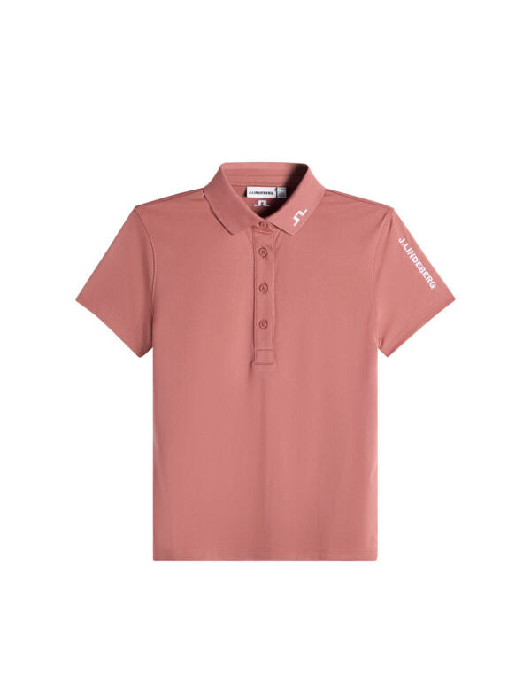 Model wearing J.Lindeberg Tour Tech Polo