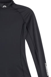 Model wearing J.Lindeberg Ella Compression Top