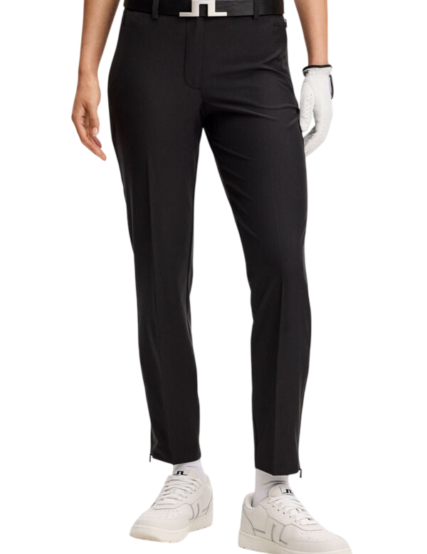 Model wearing J.Lindeberg Pia Pant