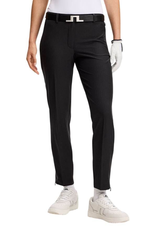 Model wearing J.Lindeberg Pia Pant