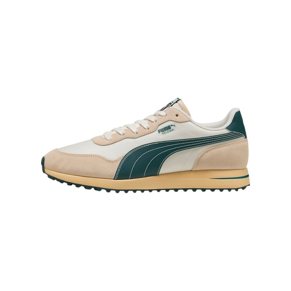 Puma Helsinki Unisex Golf Shoes on a white background