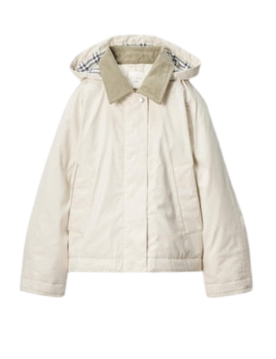 Model wearing Uniqlo JW Anderson PUFFTECH Short Jacket