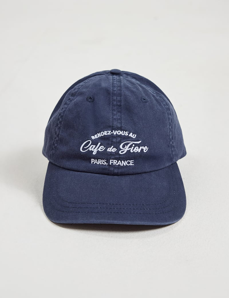 Stylerunner Cafe Cap on a white background